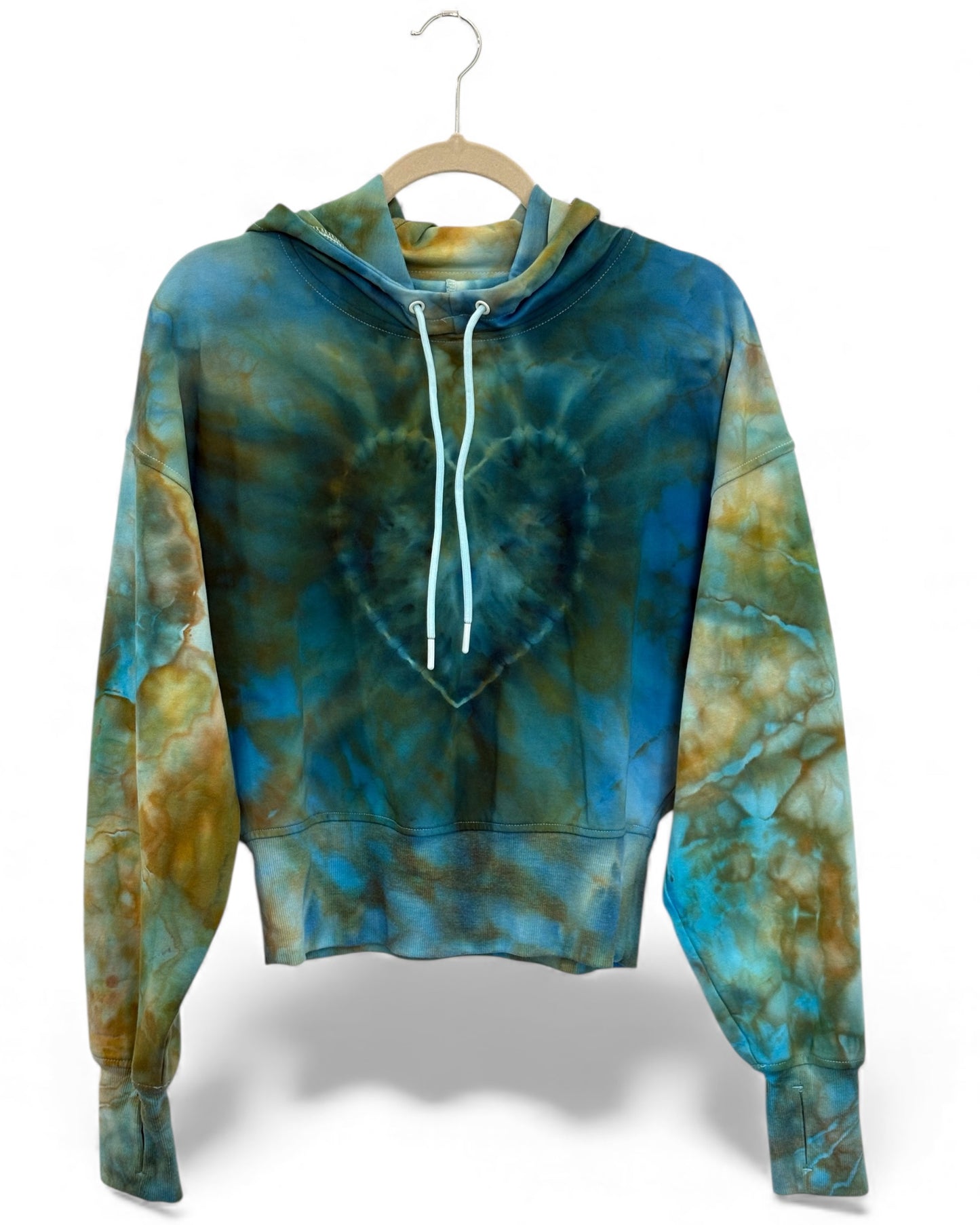 Small Women’s Pull Over Crop Hoody “Heartbreak”